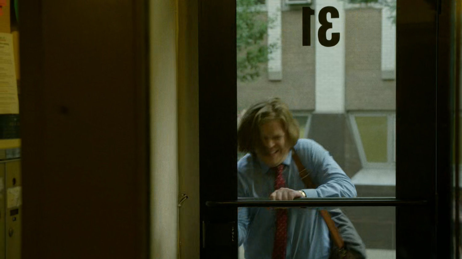 Foggy gaining access to a building.