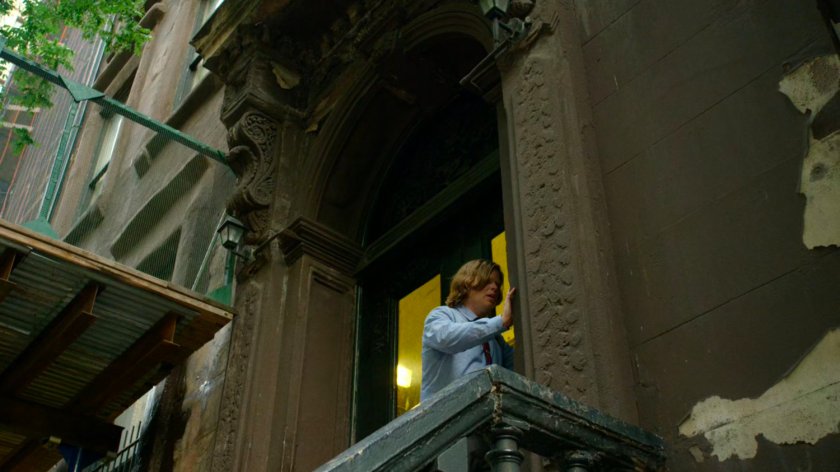 Foggy gaining access to building.