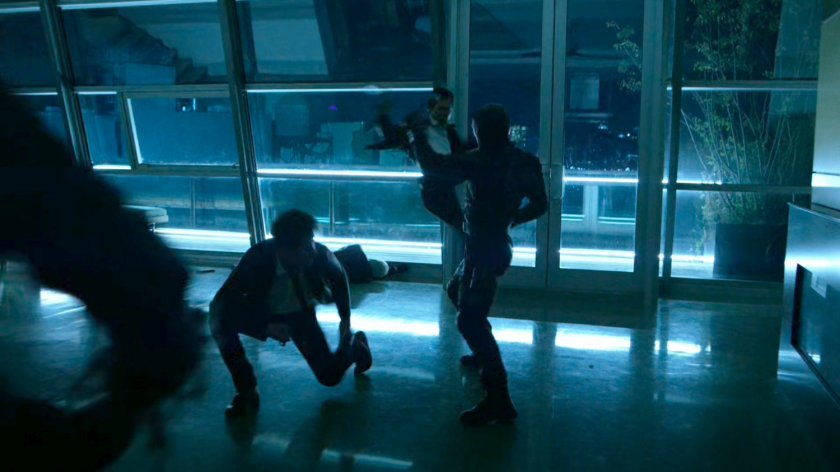 Daredevil and Elektra fighting Yakuza assassins in Elektra's penthouse.