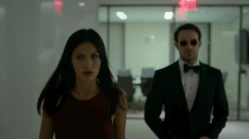 Matt and Elektra in a hallway on the 13th floor of the Yakatomi Building.