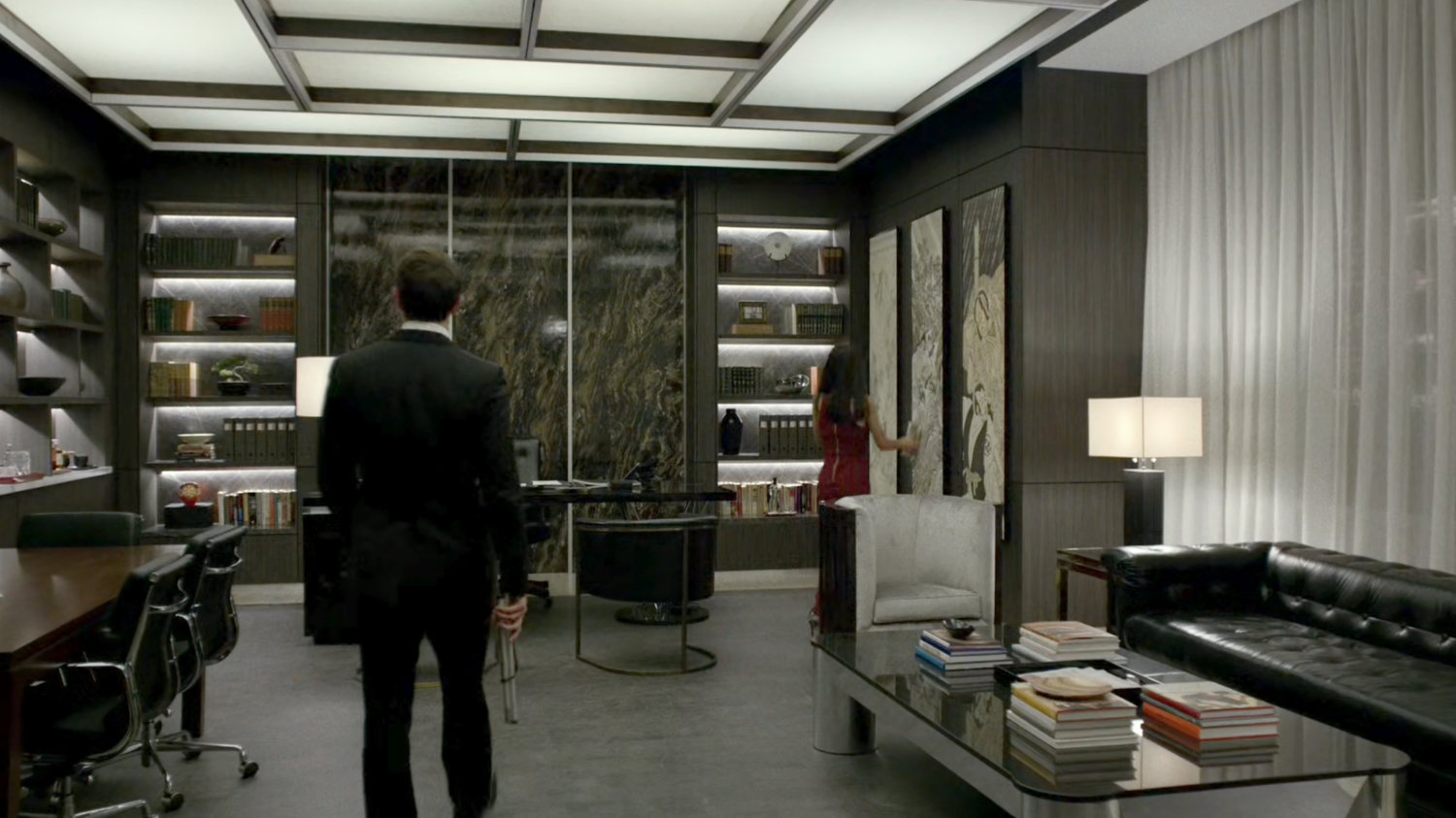 Matt and Elektra in Hirochi's office on the 13th floor of the Yakatomi Building.