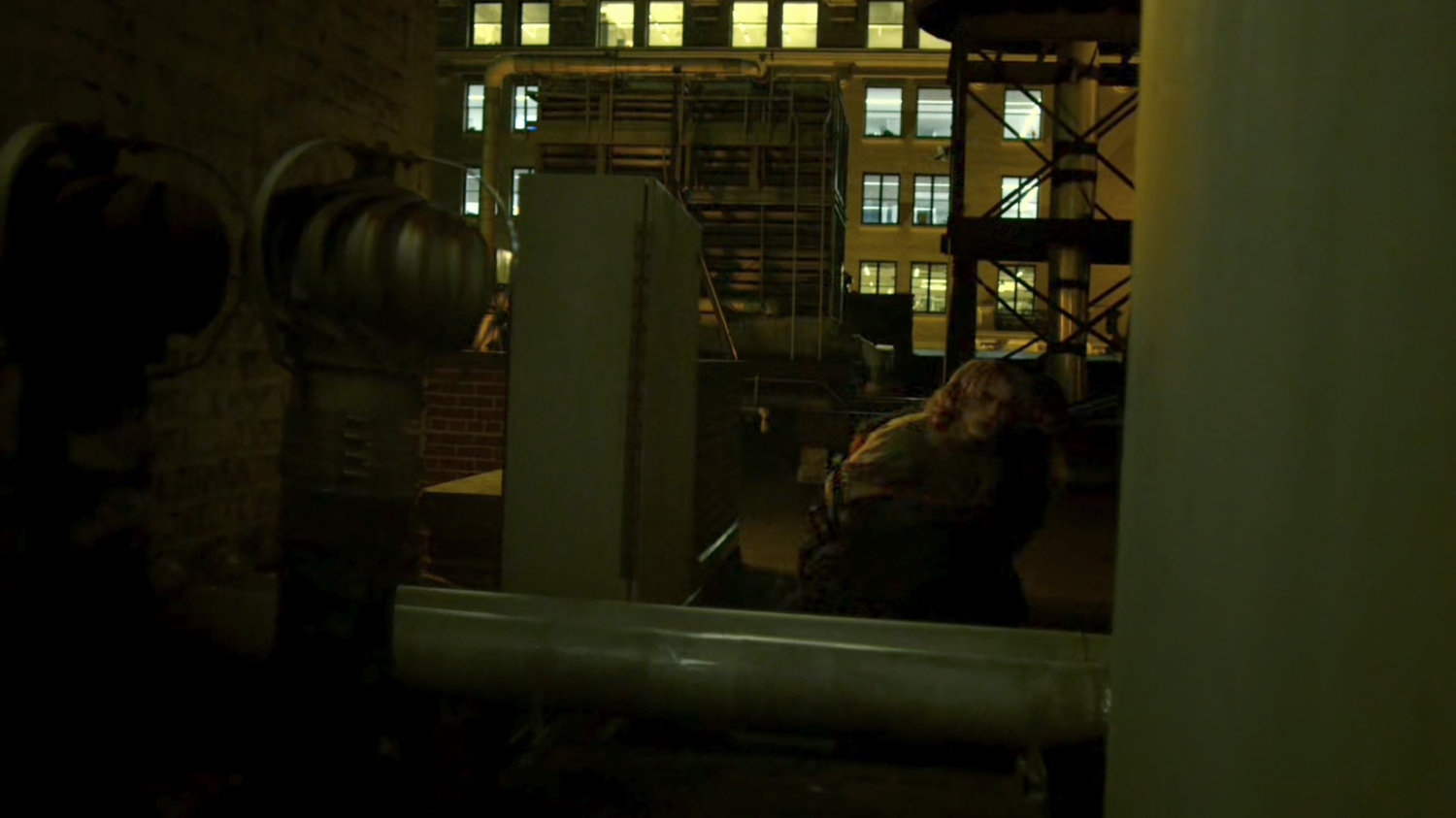 Hand Ninja and an infected on the roof of Metro-General hospital.