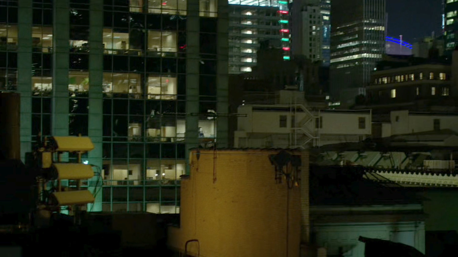 Daredevil's POV of rooftops from a New York rooftop.