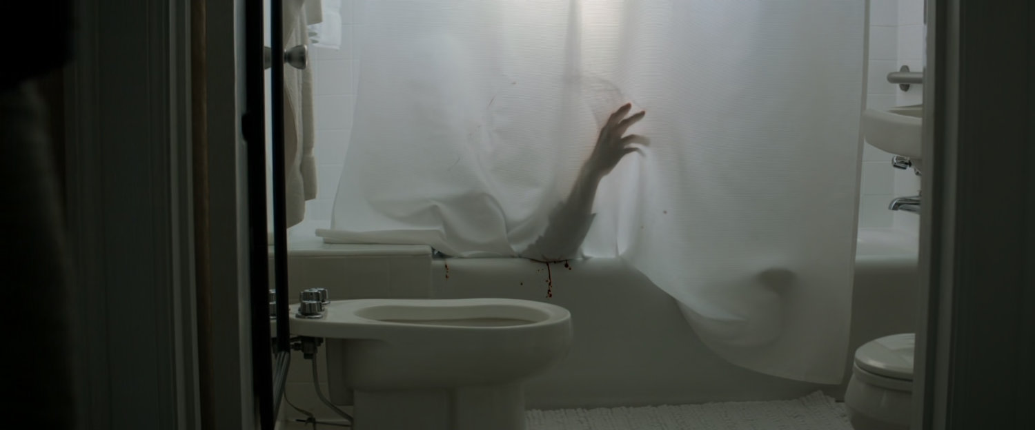 Dead body in the shower of an empty Berlin hotel room.
