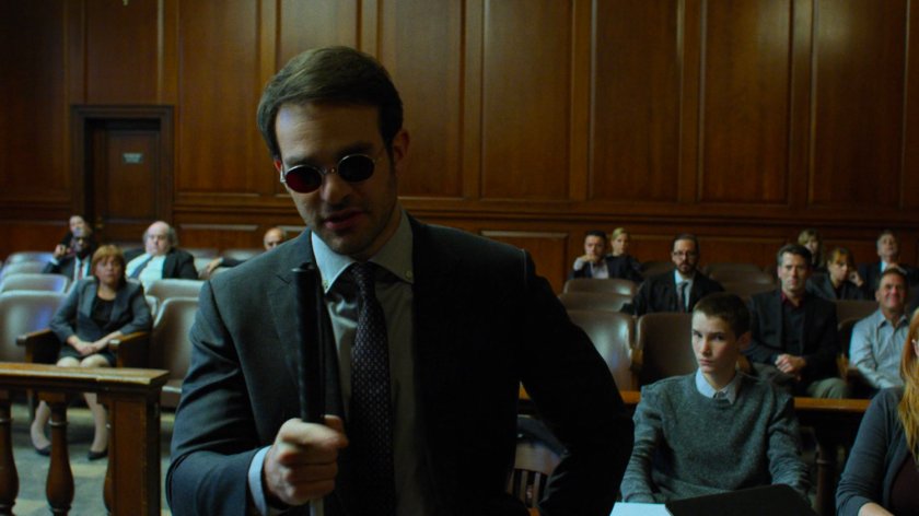 Matt Murdock speaks to the witness in courtroom.