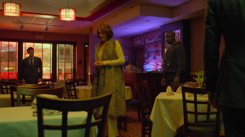 Alexandra makes the Defenders an offer at the Royal Dragon Chinese Restaurant.