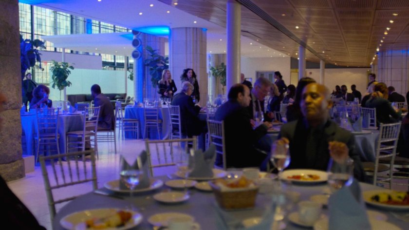 Jessica and Trish run through a fancy restaurant.