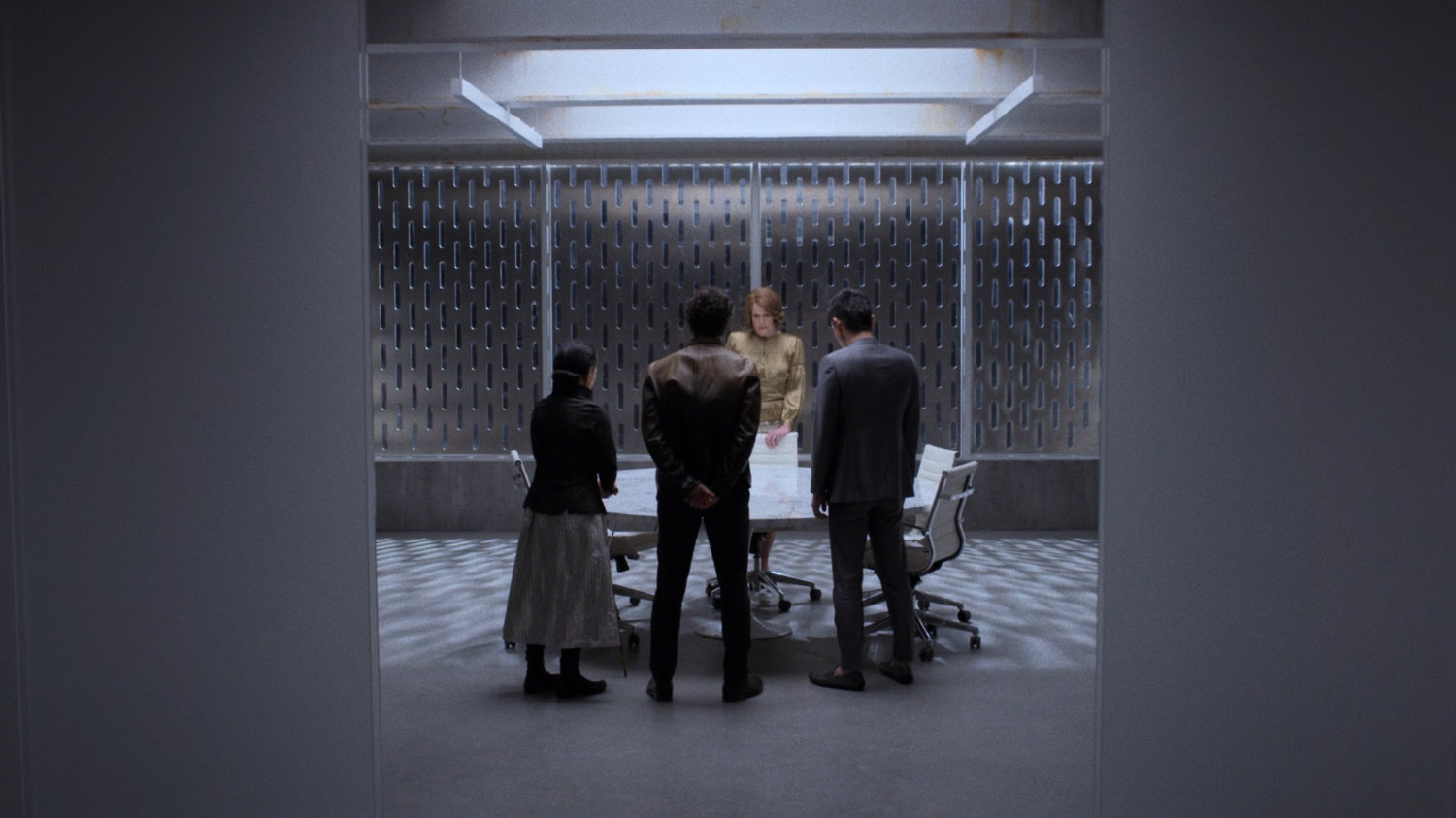 Alexandra, Murakami, Bakuto, and Gao in the Hand compound.