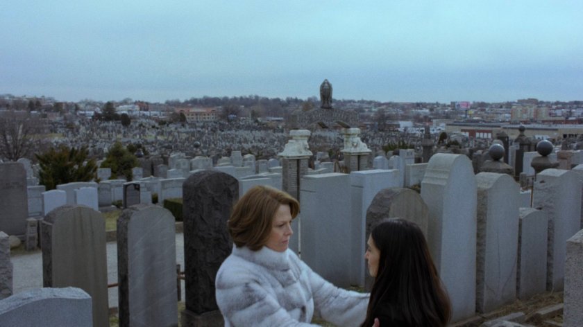 Elektra and Alexandra at the Sacred Saints Cemetery.