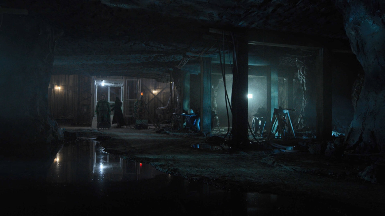 Danny and Elektra in a pit underneath Midland Circle.