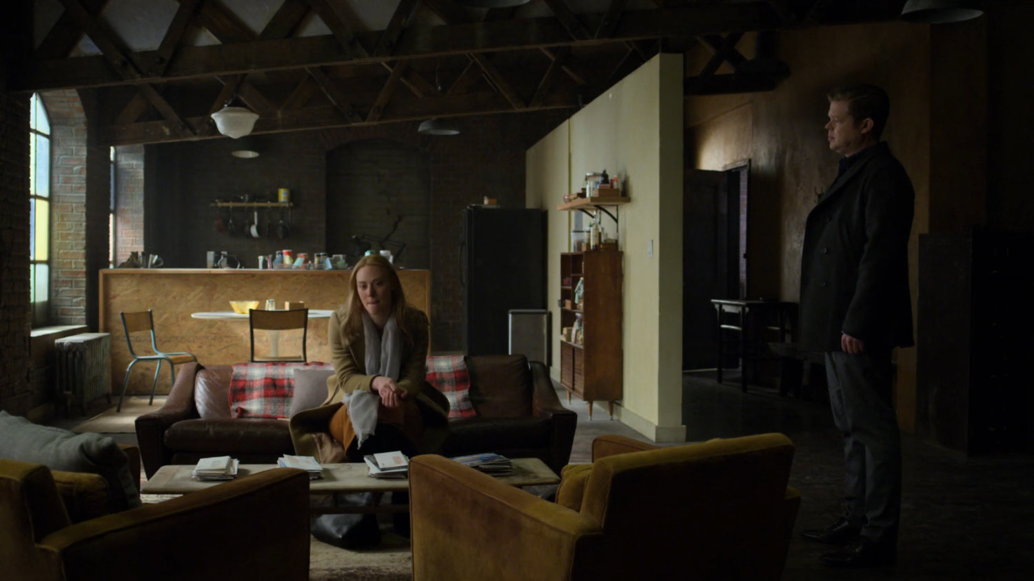 Foggy and Karen in Matt's apartment.