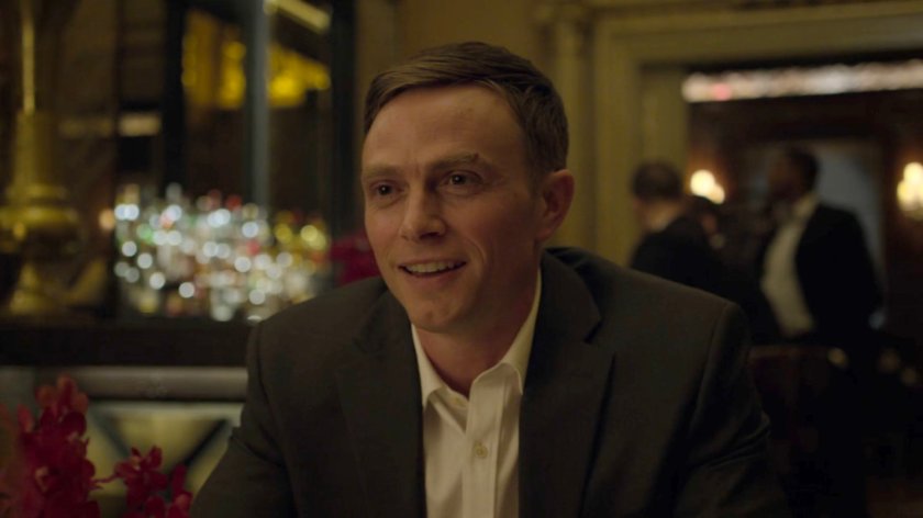 Dex at dinner in the bar of the Presidential Hotel.