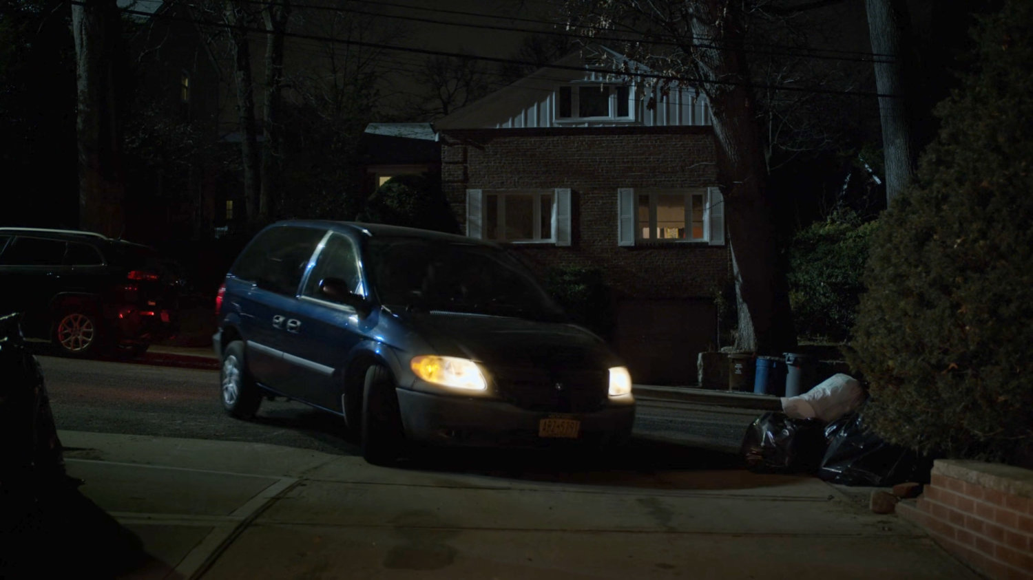 Ray Nadeem's minivan pulling into his driveway.