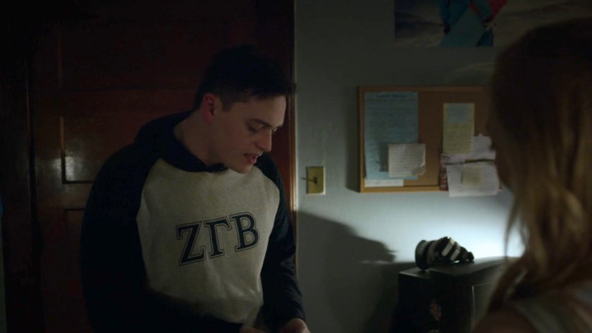 Frat dude in a dorm room with Karen in Vermont.