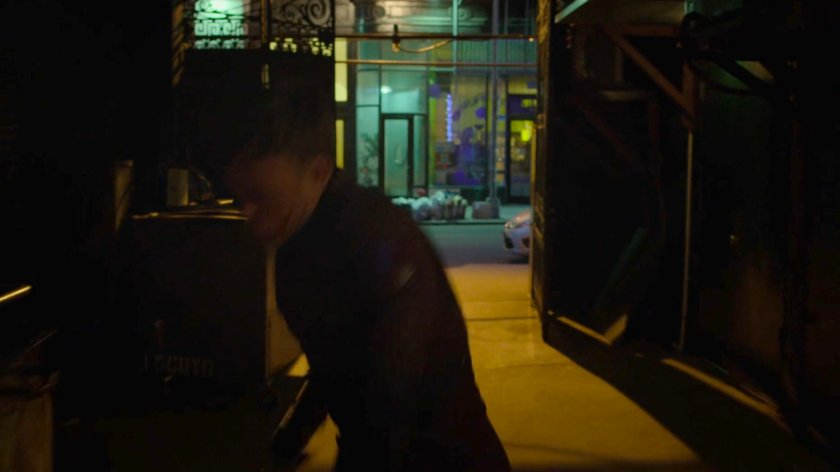 Dex, as Daredevil, walking into an alley.
