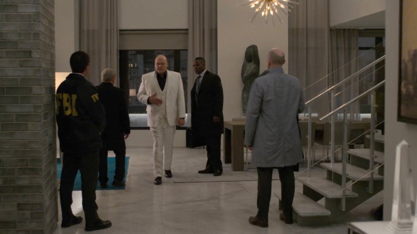 Fisk with his lawyers and some FBI Agents in the Penthouse of the Presidential Hotel.