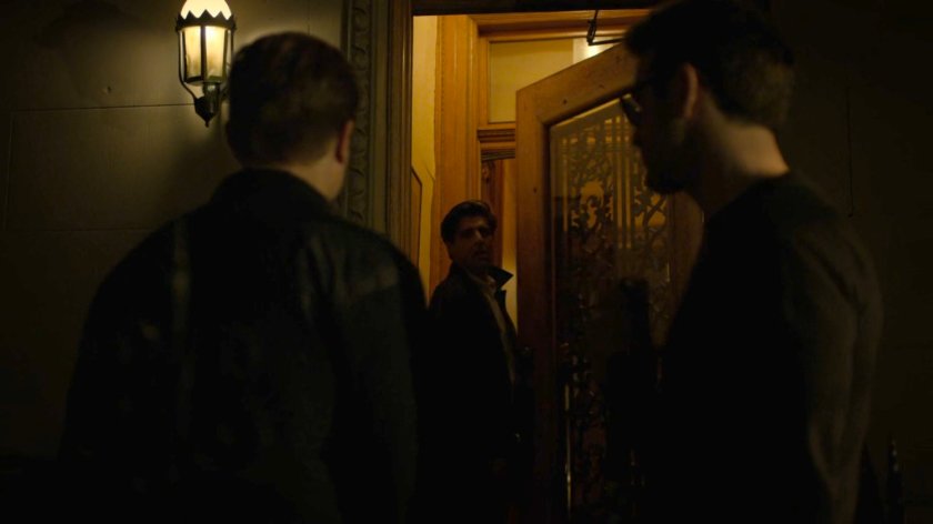 Matt and Foggy talking to Ray at the front door of Mahoney brownstone.