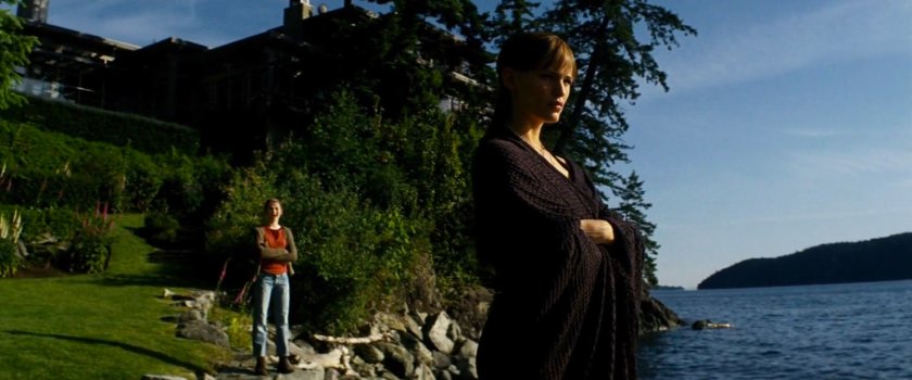 Elektra and Abby by water outside the Wheelwright House.