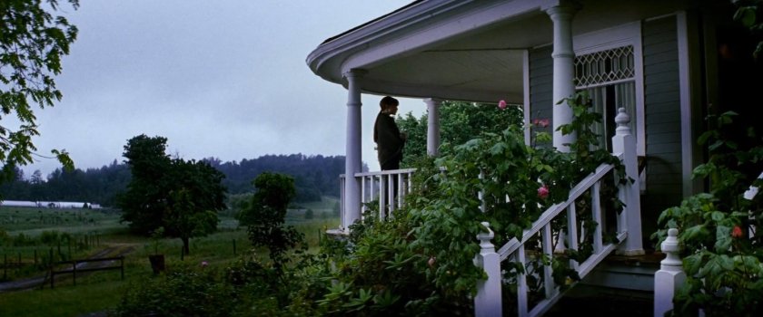 Elektra on the McCabe farmhouse porch.