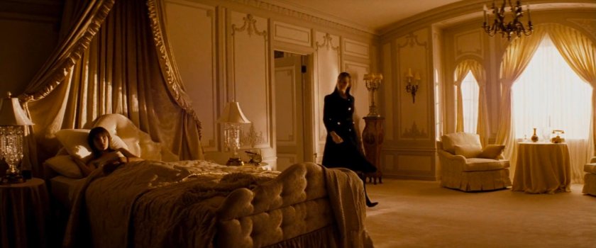 Elektra checks on Abby in her mothers room of the Natchios mansion.