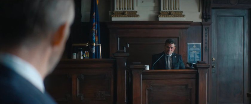 Officer Powell testifying in court.