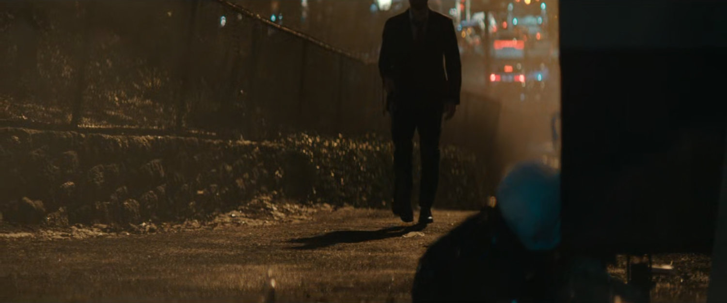 Matt investigates the site of Hector's assassination.