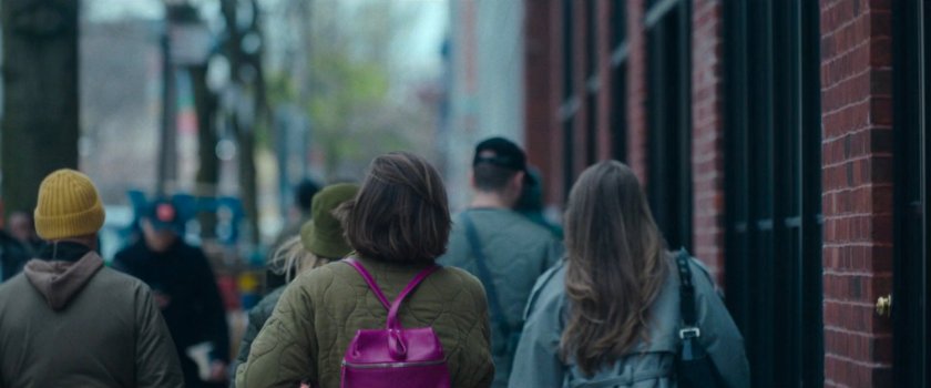 Interstitial: people on sidewalk.