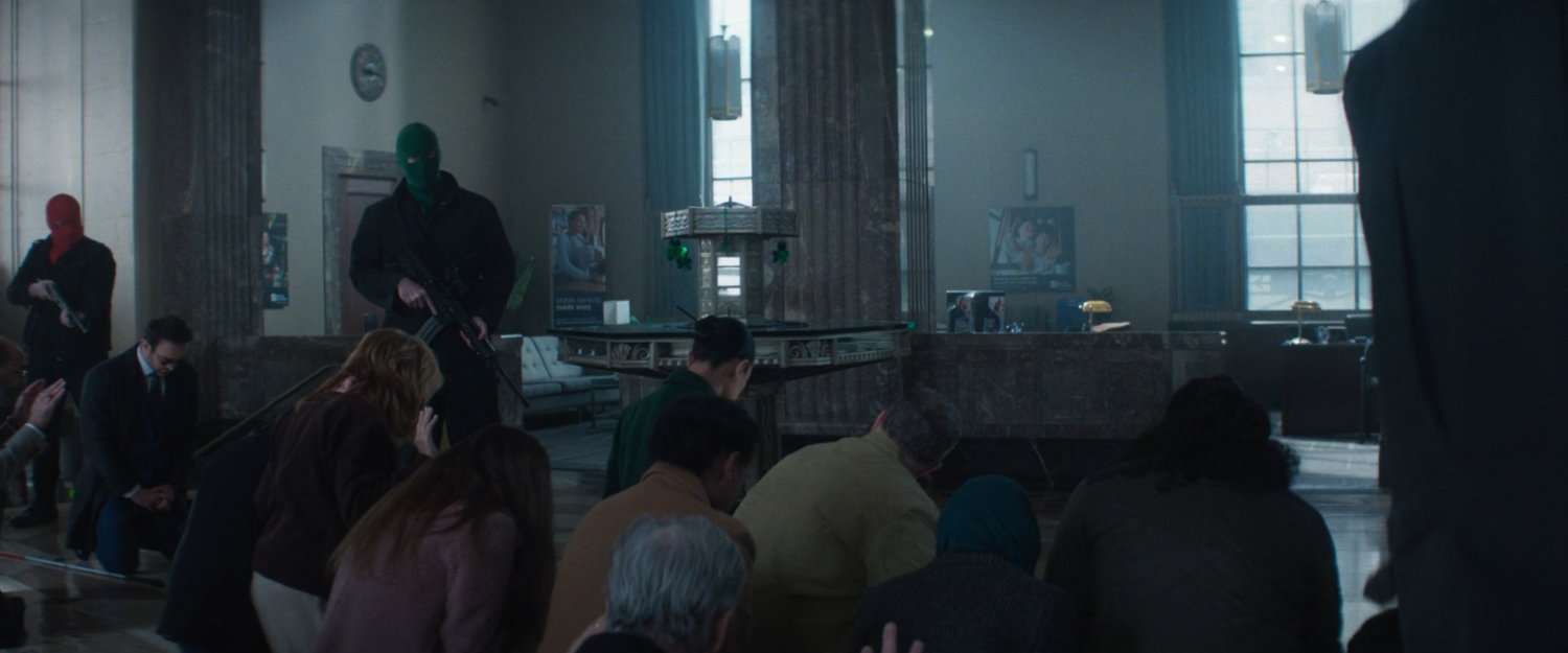 Hostages and Robbers in New York Mutual Bank.