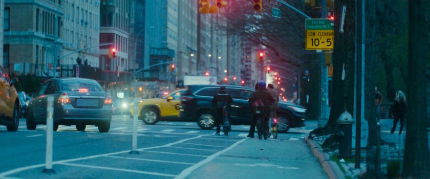 Interstitial: deep focus shot of intersection.