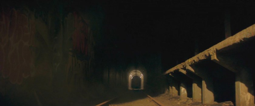 Tunnel outside Muse's lair.