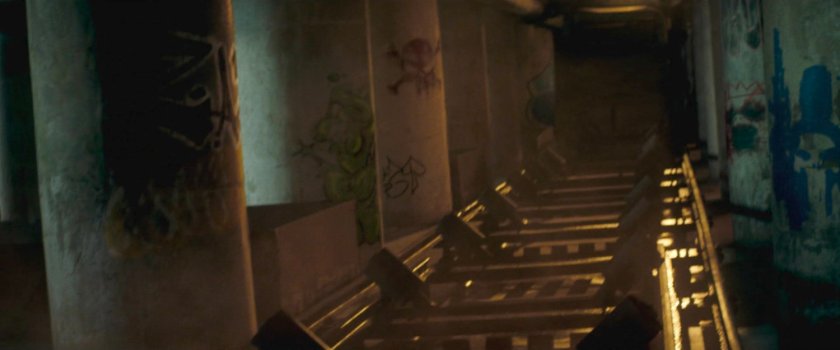 Track outside Muse's lair.