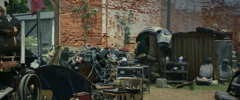 Sidewinder entering Aaron's Salvage yard.