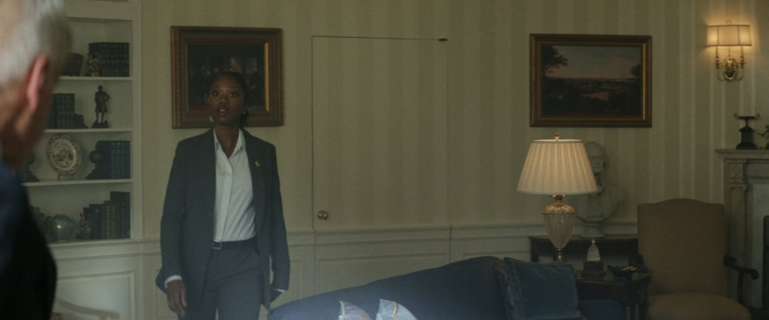Leila and President Ross in the Oval Office.