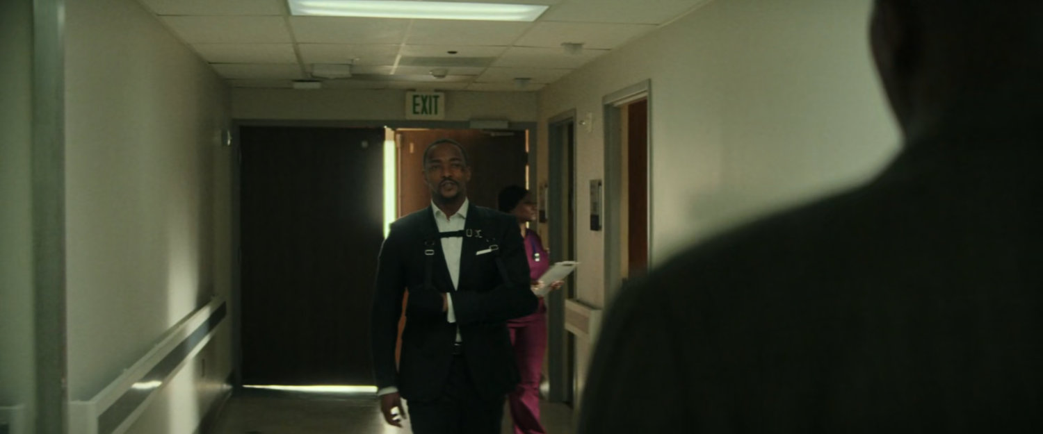 Sam and Isaiah in the hallway of Walter Reed hospital.