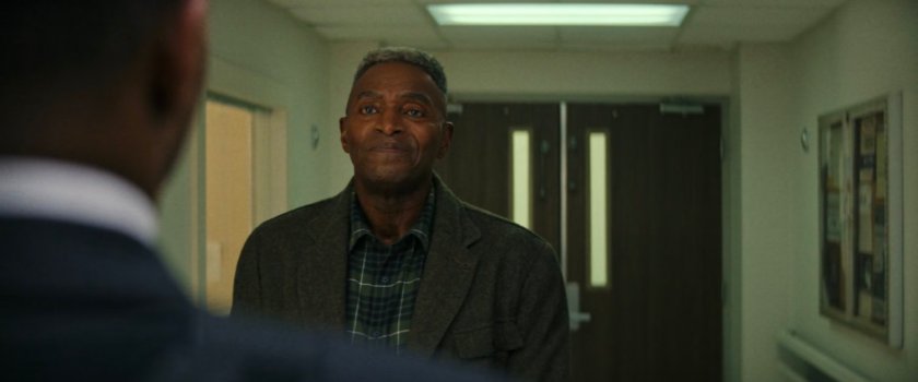 Sam and Isaiah in the hallway of Walter Reed hospital.