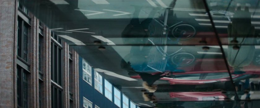 Interstitial: reflection underneath overhang.