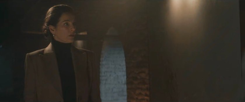 Vanessa in Fisk's dungeon location.