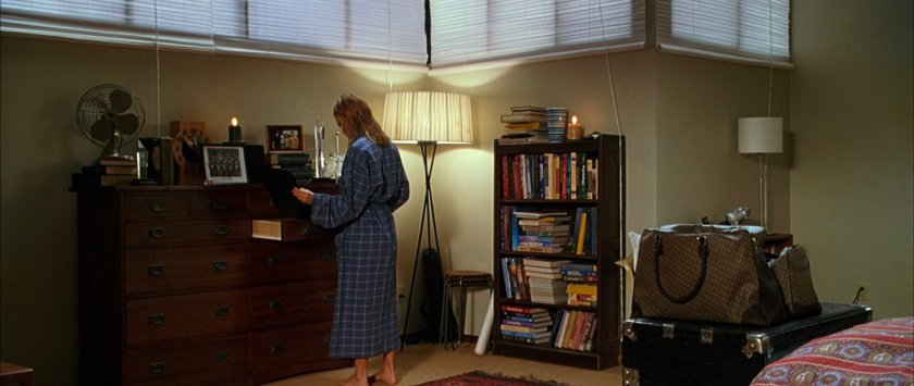 Sue in room inside the Baxter Building.