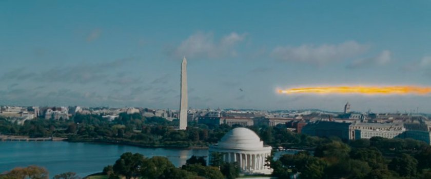 The Human Torch chasing Silver Surfer in the sky above Washington, DC.