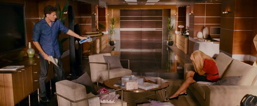 Reed and Sue in the family room of the Baxter Building.