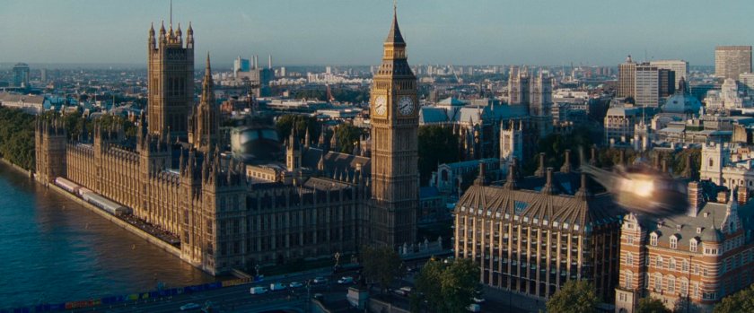 Aerial view of Big Ben and Parliament.
