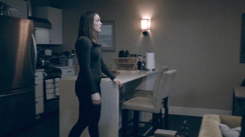 Simmons in Daisy's apartment in the Framework.