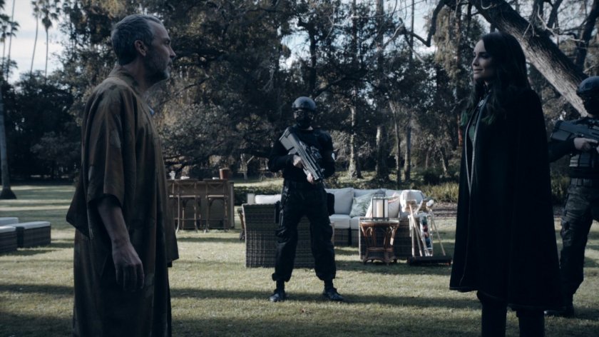 Radcliffe and Aida/Madame Hydra on Ogygia in the Framework.