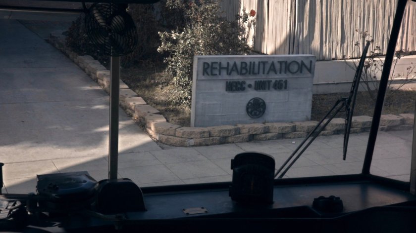 Sign out side the HYDRA Enlightenment Cultivation Center Rehabilitation Unit in the Framework.