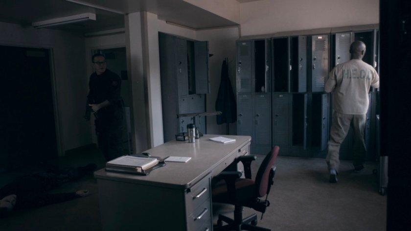 Tripp and Coulson inside the HYDRA Enlightenment Cultivation Center Rehabilitation Unit in the Framework.