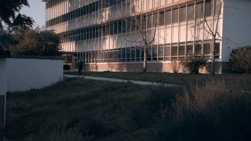 May runs towards the HYDRA Enlightenment Cultivation Center Isolation Unit in the Framework.