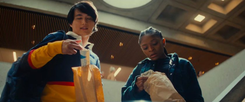 Riri and another student in an MIT building.