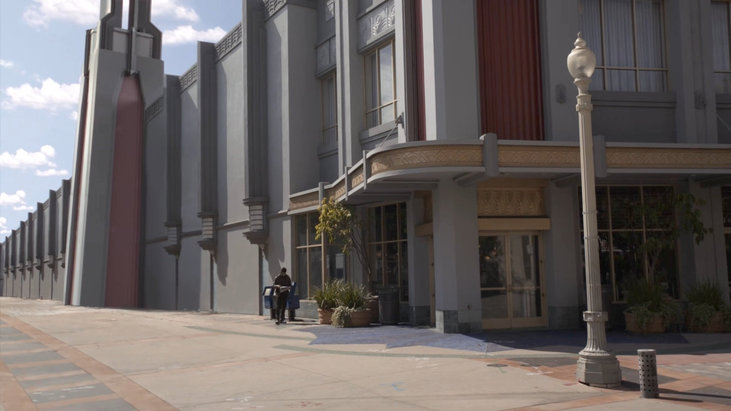 Deke’s Bar (Framework) | MCU: Location Scout