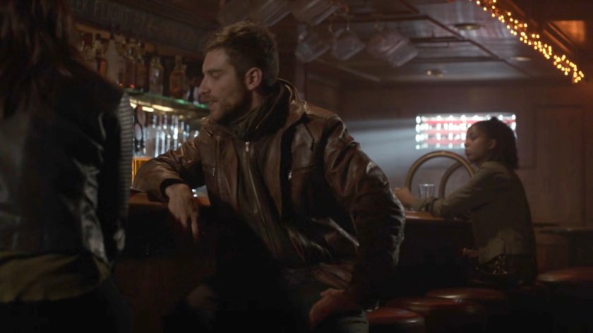 Daisy and Deke in a framework representation of a bar.