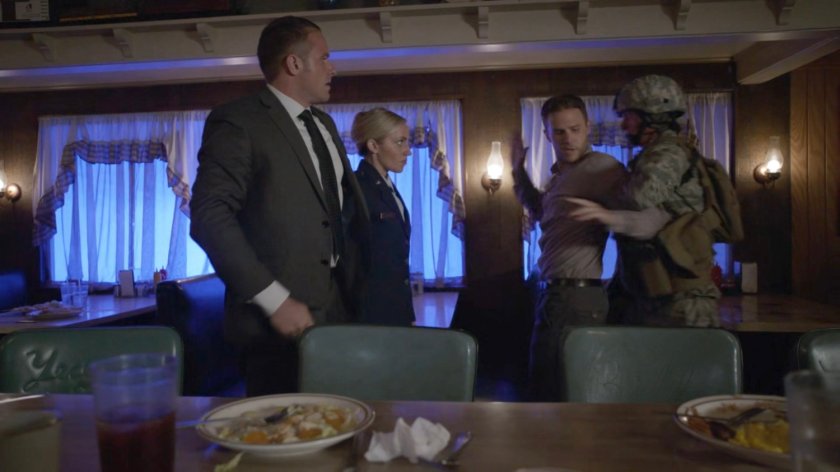 Fitz being arrested by Lt Evans and Lt Lucas in a diner.